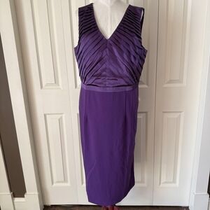 Sleeveless Dress Womens Medium Purple Satin Pleated V Neck Sheath Midi